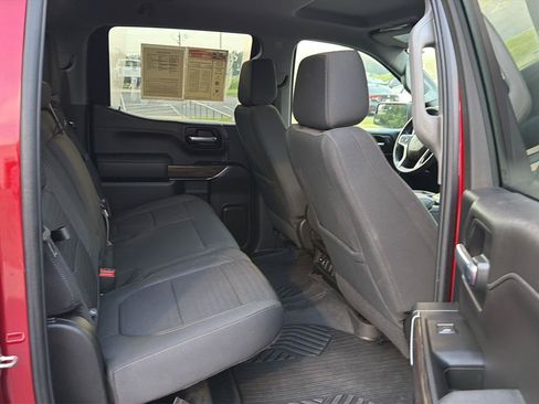Used 2022 Chevrolet Silverado 1500 RST AWD/4WD image 12