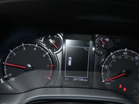 Certified 2024 Toyota 4Runner SR5 Premium w/ Moonroof Package image 14