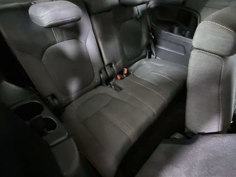 Used 2023 Honda Pilot Sport image 27