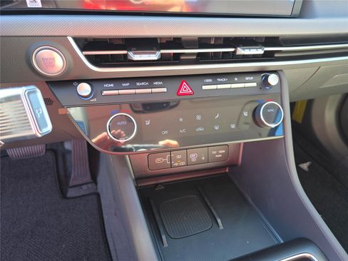 New 2026 Hyundai Sonata SEL image 17