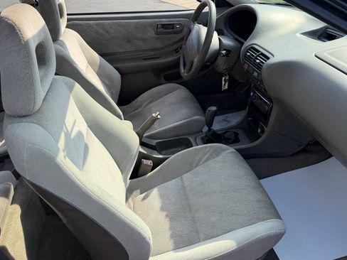 Used 1997 Acura Integra LS FWD image 16