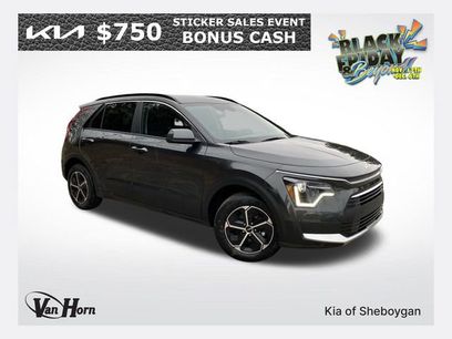 New 2025 Kia Niro LX