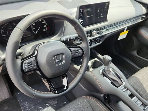 New 2026 Honda HR-V Sport image 11