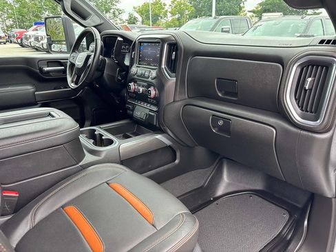 Used 2021 GMC Sierra 2500 AT4 w/ Snow Plow Prep/Camper Package AWD/4WD image 22