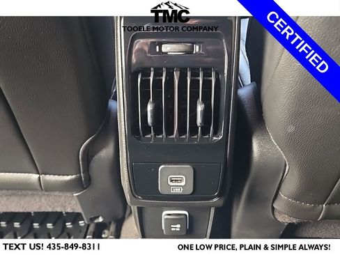 Used 2024 Jeep Compass Latitude image 24