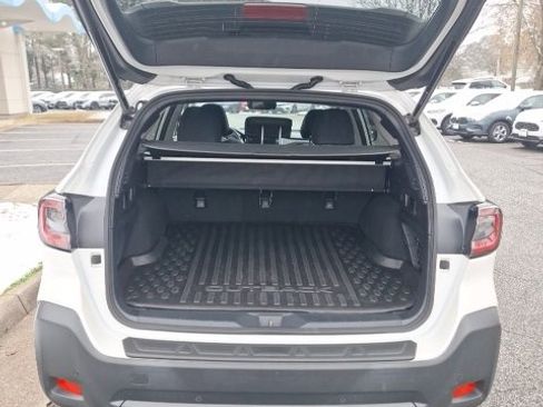 Used 2024 Subaru Outback Onyx Edition XT image 8