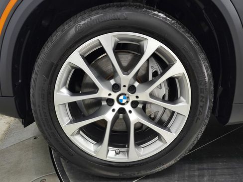 Used 2026 BMW X5 xDrive50e w/ Premium Package AWD/4WD image 11
