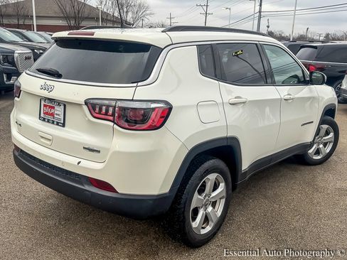 Used 2019 Jeep Compass Latitude w/ Popular Equipment Group image 8