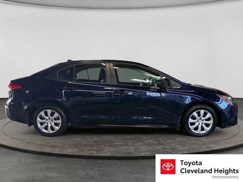 Used 2024 Toyota Corolla LE FWD image 4