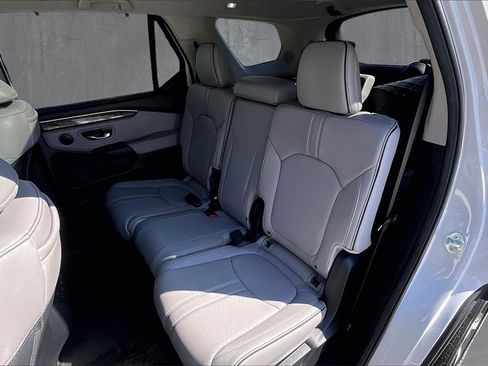 Used 2024 Honda Pilot Elite image 22