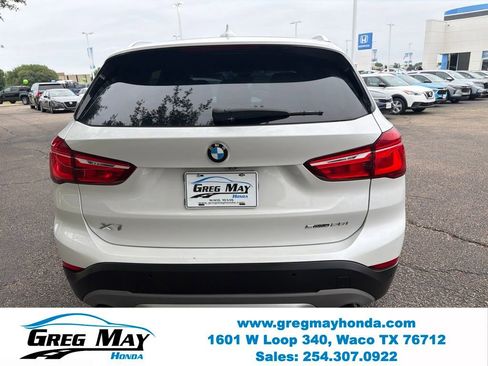 Used 2019 BMW X1 sDrive28i w/ Convenience Package FWD image 3