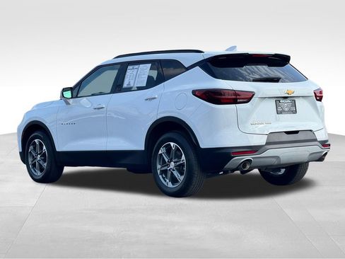 Used 2024 Chevrolet Blazer LT AWD/4WD image 5