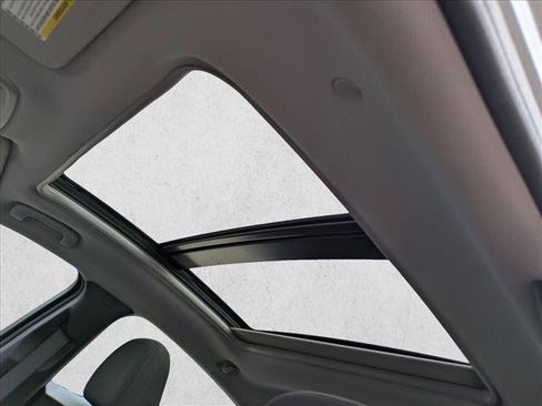 Used 2024 Chevrolet Malibu LT FWD image 14