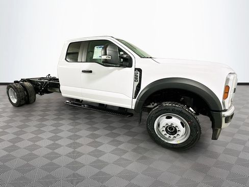 New 2026 Ford F550 4x4 Supercab Super Duty image 5