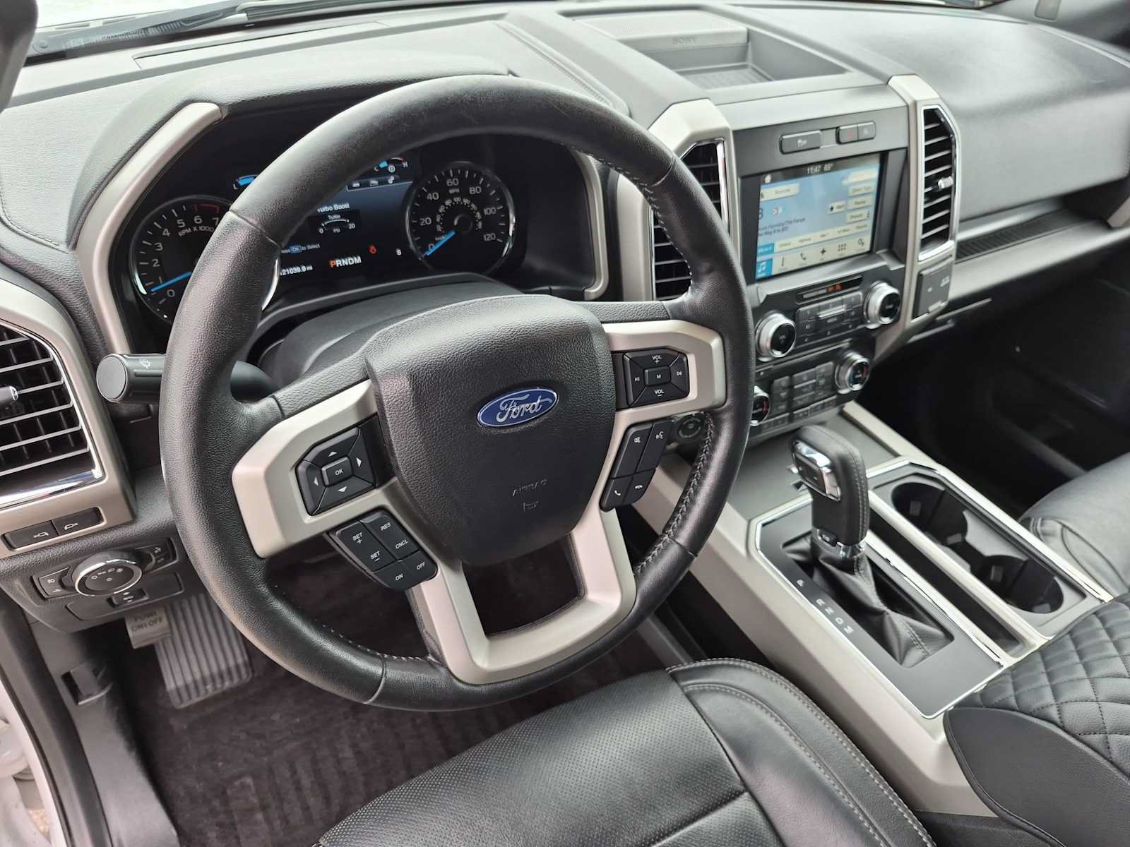 Used 2017 Ford F150 Lariat w/ Equipment Group 502A Luxury AWD/4WD image 2