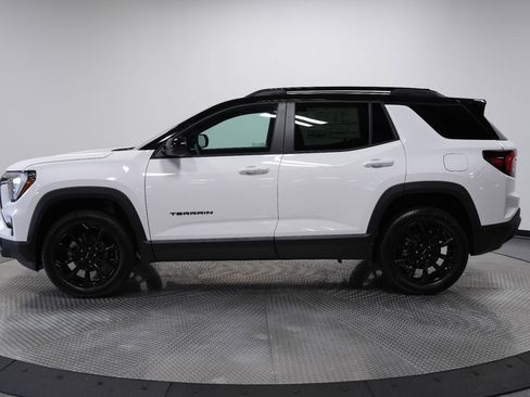 New 2026 GMC Terrain Elevation w/ Black Edition FWD image 4