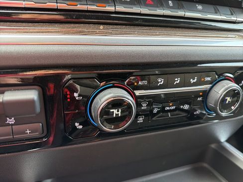 Certified 2024 Chevrolet Silverado 2500 LT w/ All Star Edition image 16