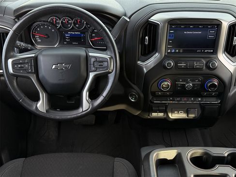 Used 2021 Chevrolet Silverado 1500 RST w/ Bed Protection Package image 11