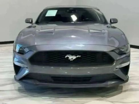 Used 2022 Ford Mustang EcoBoost image 3