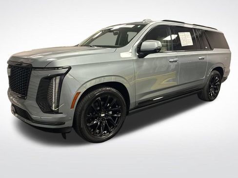 Certified 2025 Cadillac Escalade ESV Sport Platinum w/ LPO, Floor Liner Package AWD/4WD image 1
