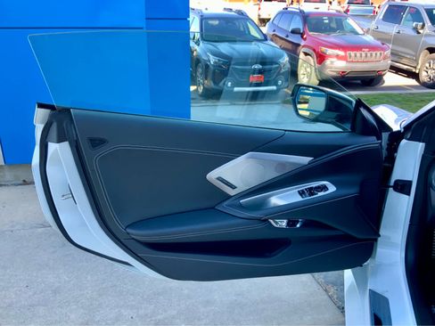 New 2026 Chevrolet Corvette 2LT image 37