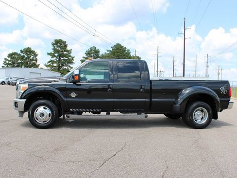 Used 2013 Ford F350 Lariat w/ Lariat Ultimate Pkg AWD/4WD image 3
