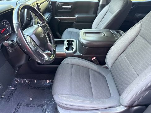 Used 2020 Chevrolet Silverado 1500 LT Trail Boss AWD/4WD image 12