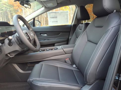 New 2026 Nissan Murano SV image 9