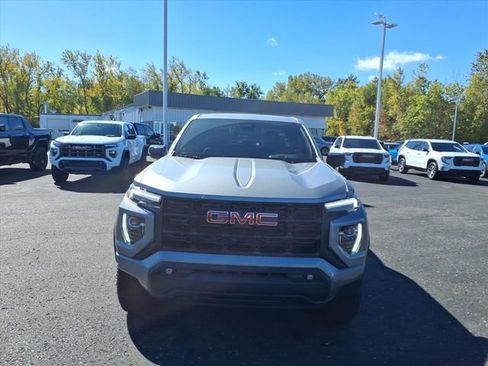 New 2026 GMC Canyon Elevation w/ Convenience Package image 8