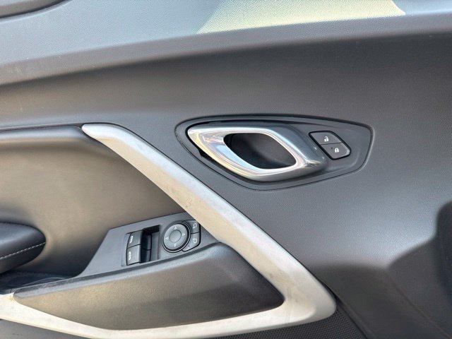 Used 2019 Chevrolet Camaro SS RWD image 15