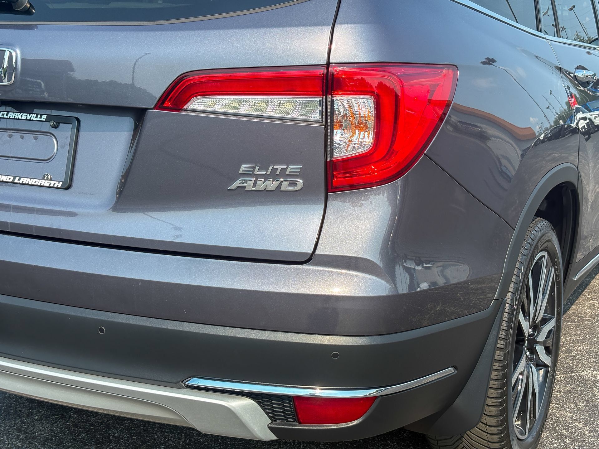 Used 2020 Honda Pilot Elite image 13