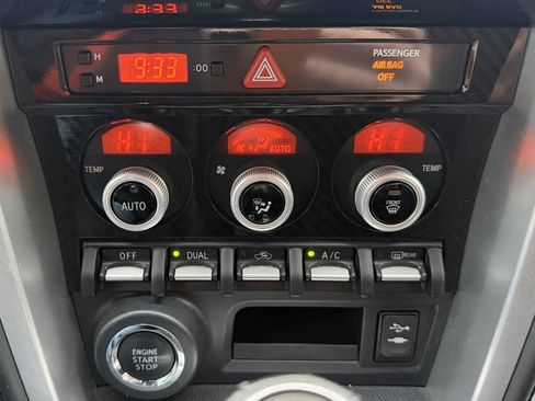 Used 2017 Subaru BRZ Limited w/ Performance Package image 18