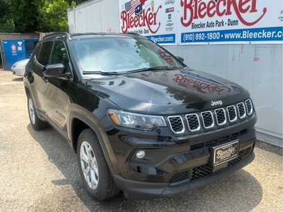 New 2025 Jeep Compass Latitude w/ Convenience Group