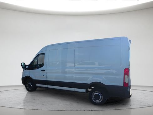 Used 2020 Ford Transit 250 Medium Roof w/ Load Area Protection Package RWD image 10