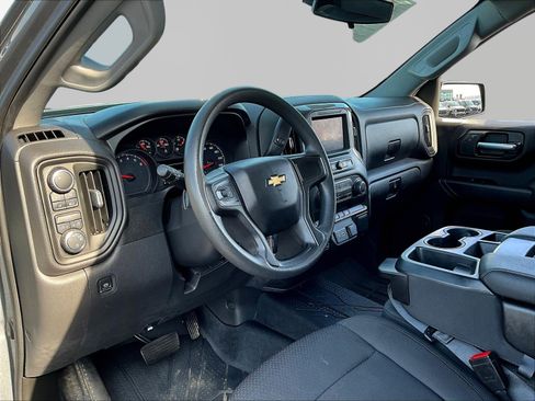 Used 2022 Chevrolet Silverado 1500 Custom AWD/4WD image 15