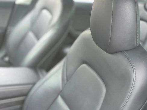 Used 2023 Tesla Model 3 Standard Range RWD image 26