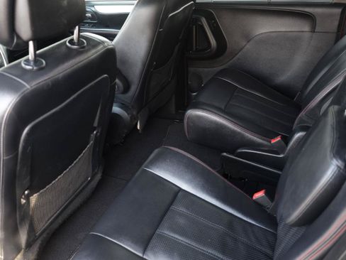 Used 2019 Dodge Grand Caravan GT FWD image 27