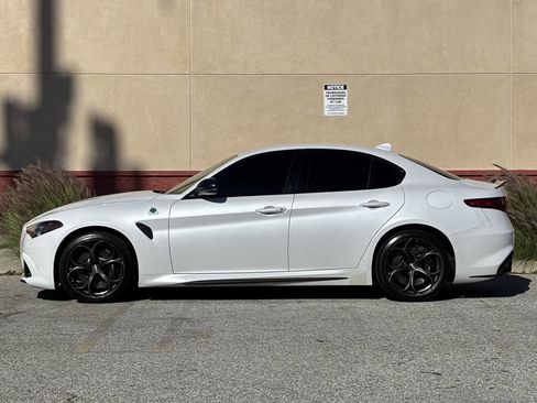 Used 2019 Alfa Romeo Giulia Quadrifoglio w/ Driver Assist Dynamic Package image 4