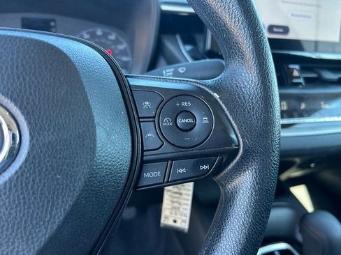 Used 2024 Toyota Corolla LE image 17
