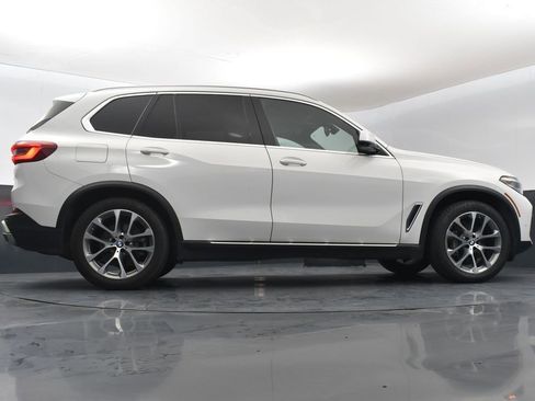 Used 2019 BMW X5 xDrive40i w/ Convenience Package image 16