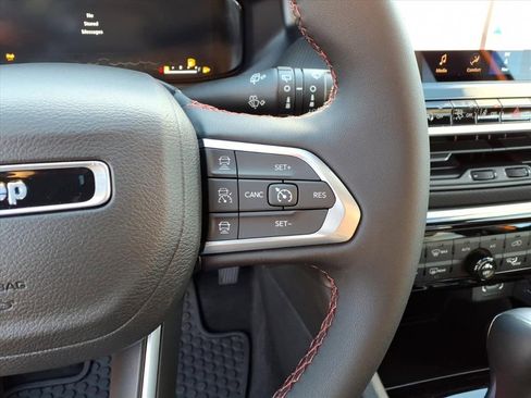 New 2026 Jeep Compass Trailhawk w/ Sun, Sound & Navigation Group image 23