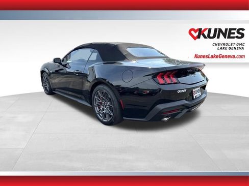 Used 2024 Ford Mustang GT Premium w/ GT Performance Package RWD image 9