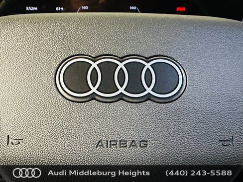 Certified 2025 Audi Q5 Premium AWD/4WD image 15