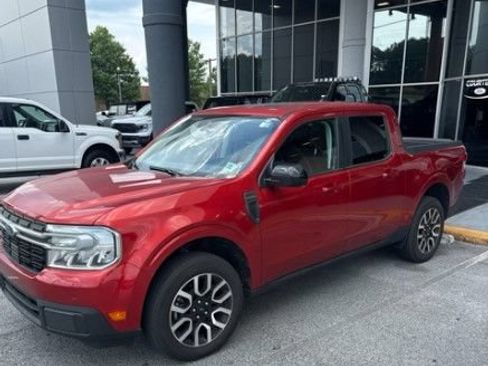 Used 2024 Ford Maverick Lariat FWD image 3