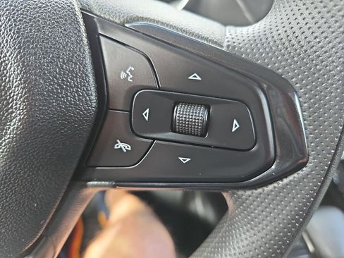 Used 2023 Chevrolet TrailBlazer LT w/ Convenience Package AWD/4WD image 26