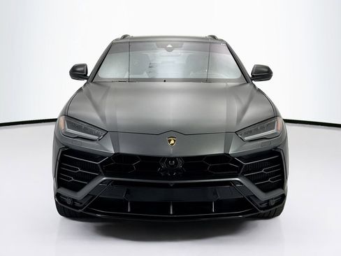 Used 2019 Lamborghini Urus AWD/4WD image 2