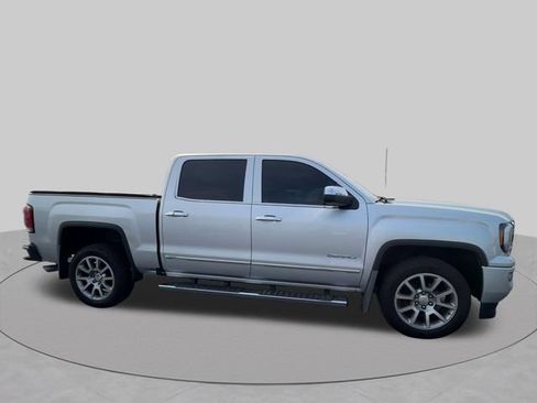 Used 2017 GMC Sierra 1500 Denali AWD/4WD image 10