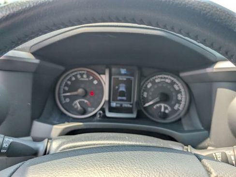 Used 2023 Toyota Tacoma TRD Off-Road AWD/4WD image 19