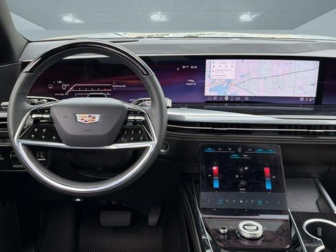Certified 2026 Cadillac Escalade Sport w/ LPO, ONYX Package AWD/4WD image 31