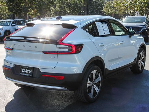 Used 2023 Volvo C40 P8 Recharge Plus image 6